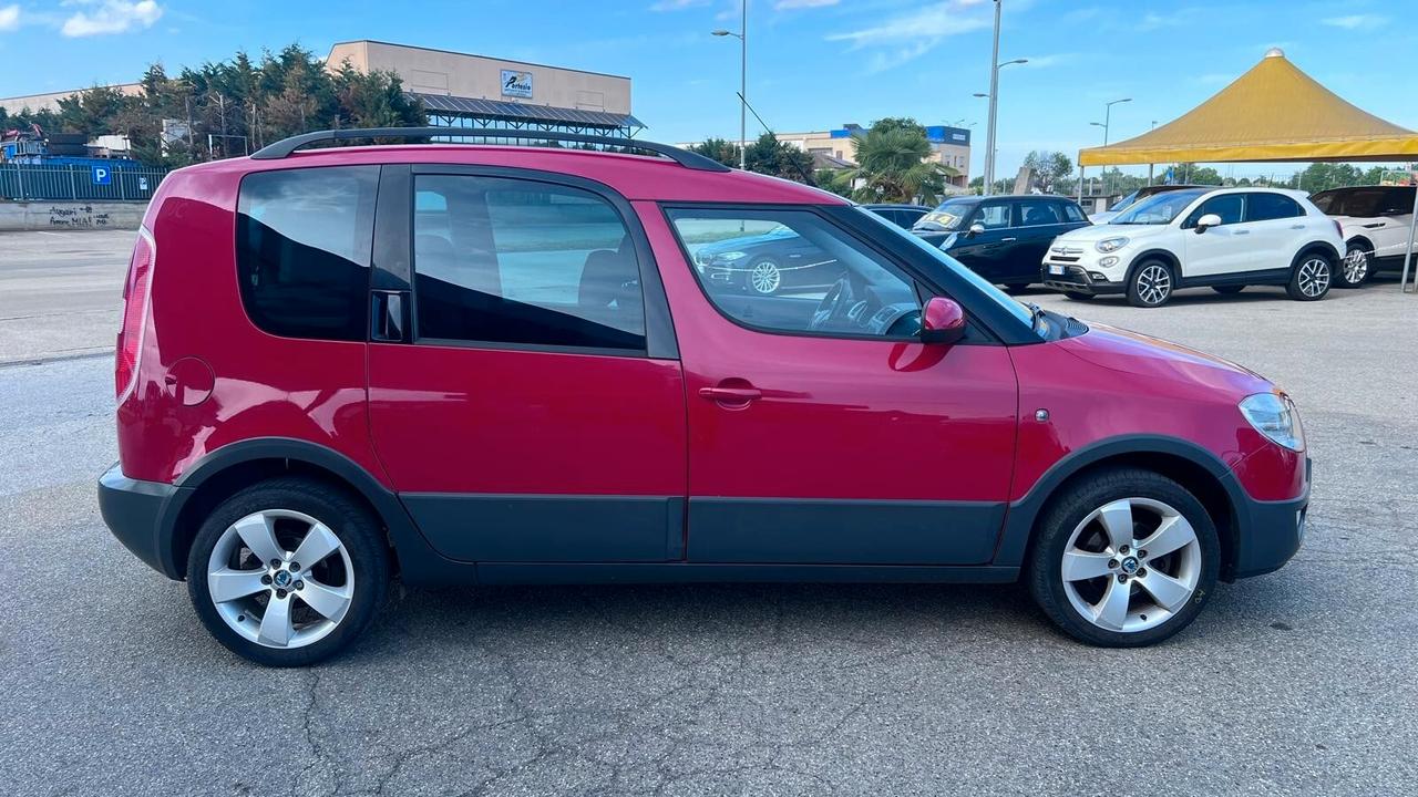 Skoda Roomster 1.4 16V Scout GPLine