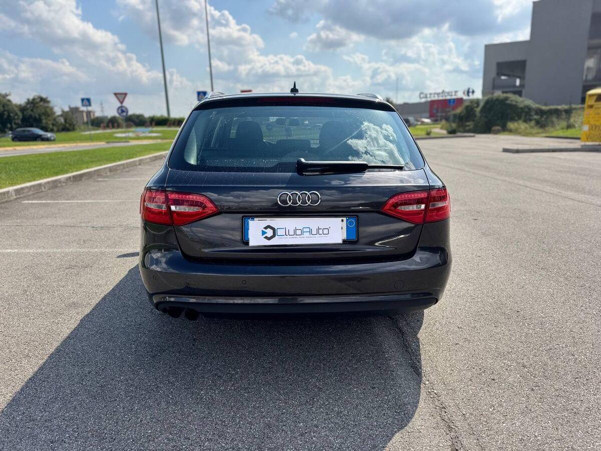 Audi A4 2.0 tdi Advanced 143cv multitronic