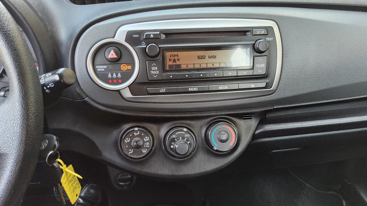 Toyota Yaris 1.0 5 porte Lounge