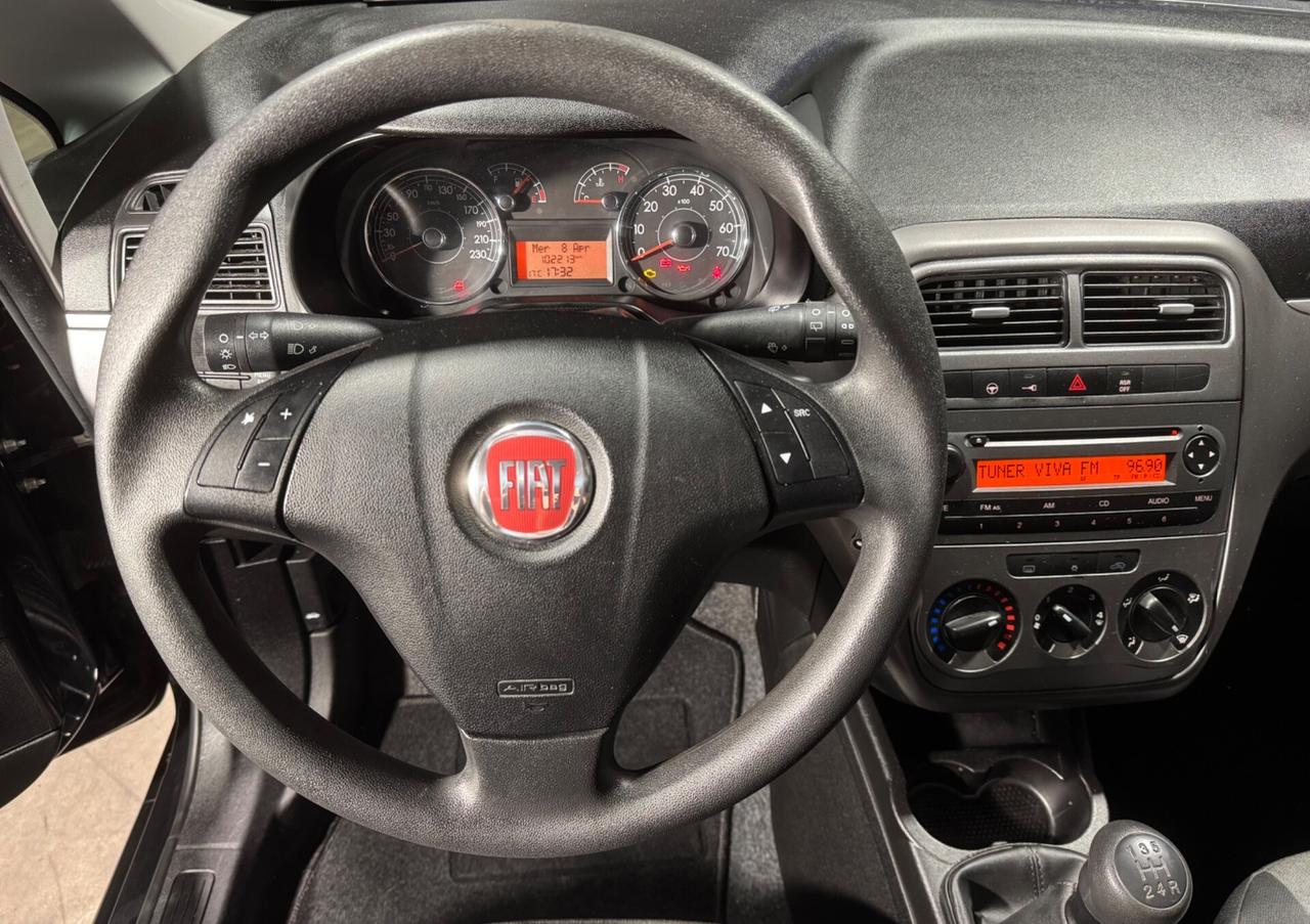 Fiat Punto 1.3 MJT 75CV 5 PORTE NEOPATENTATI