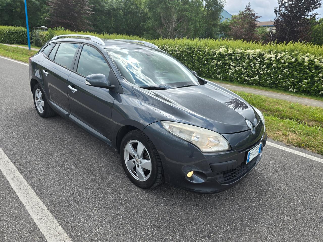 RENAULT MEGAN 1.5 dCi AUTOMATICO "OK PER NEOPATENTATI "