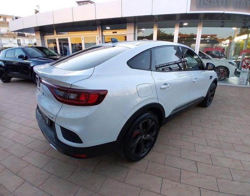 Renault Arkana E-Tech 1.6 Hybrid E-TECH 145 R.S. LINE