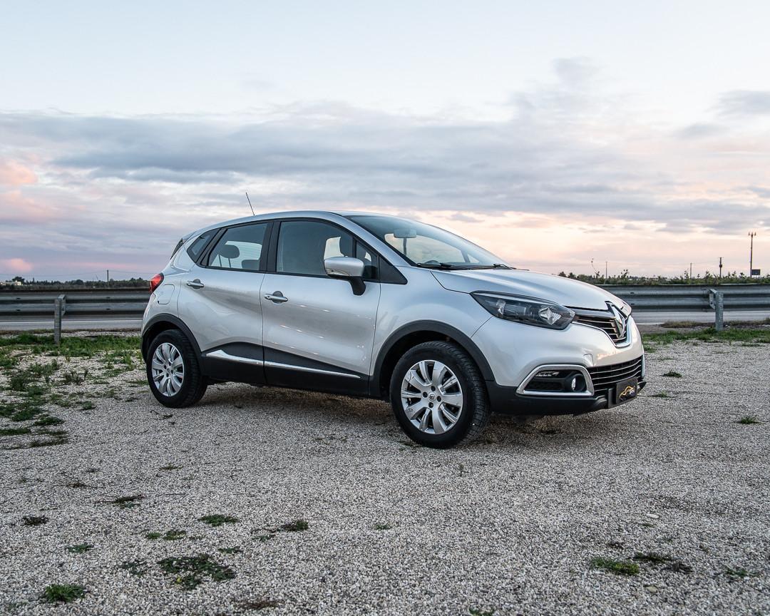 Renault CAPTUR 0.9 tce energy r-link s&s 90cv