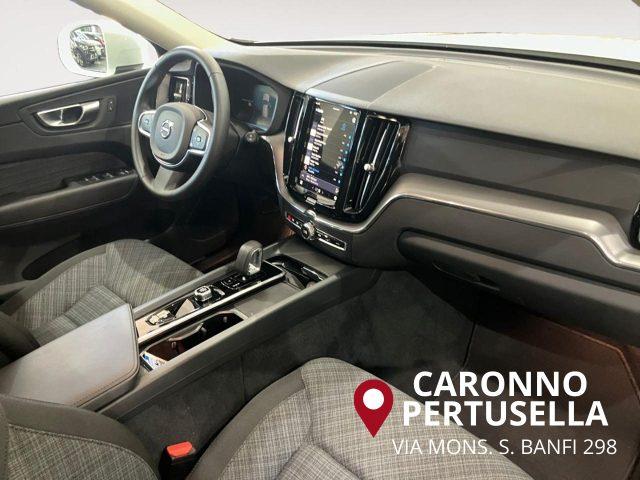 VOLVO XC60 B4 (d) automatico Core