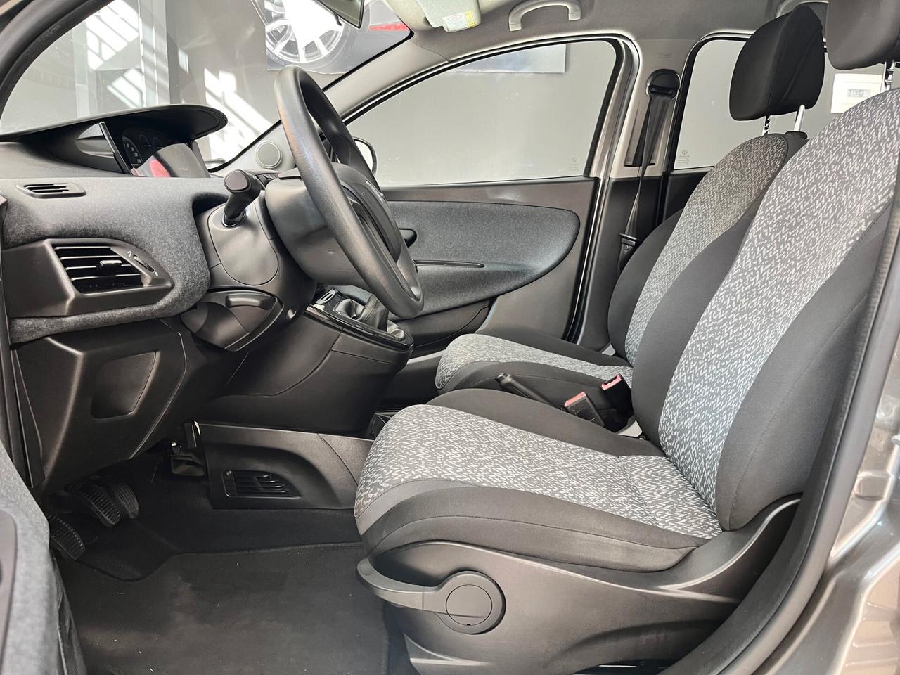 Lancia Ypsilon 1.2 69 CV 5 porte S&S Gold - 2018