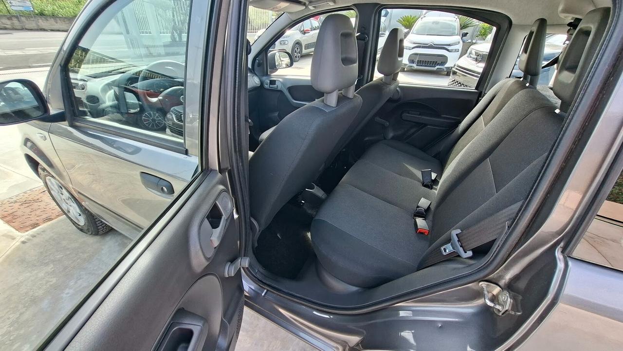 Fiat Panda Benzina 2011 con climatizzatore
