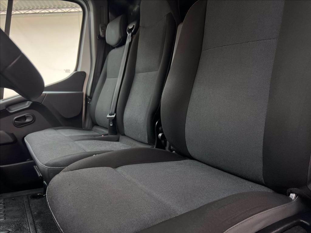 RENAULT master T35 2.3 dci 135cv L2H2 Ice del 2020
