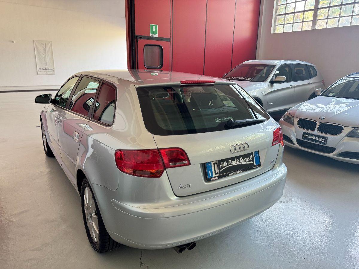 AUDI - A3 - 1.8 TFSI Ambition