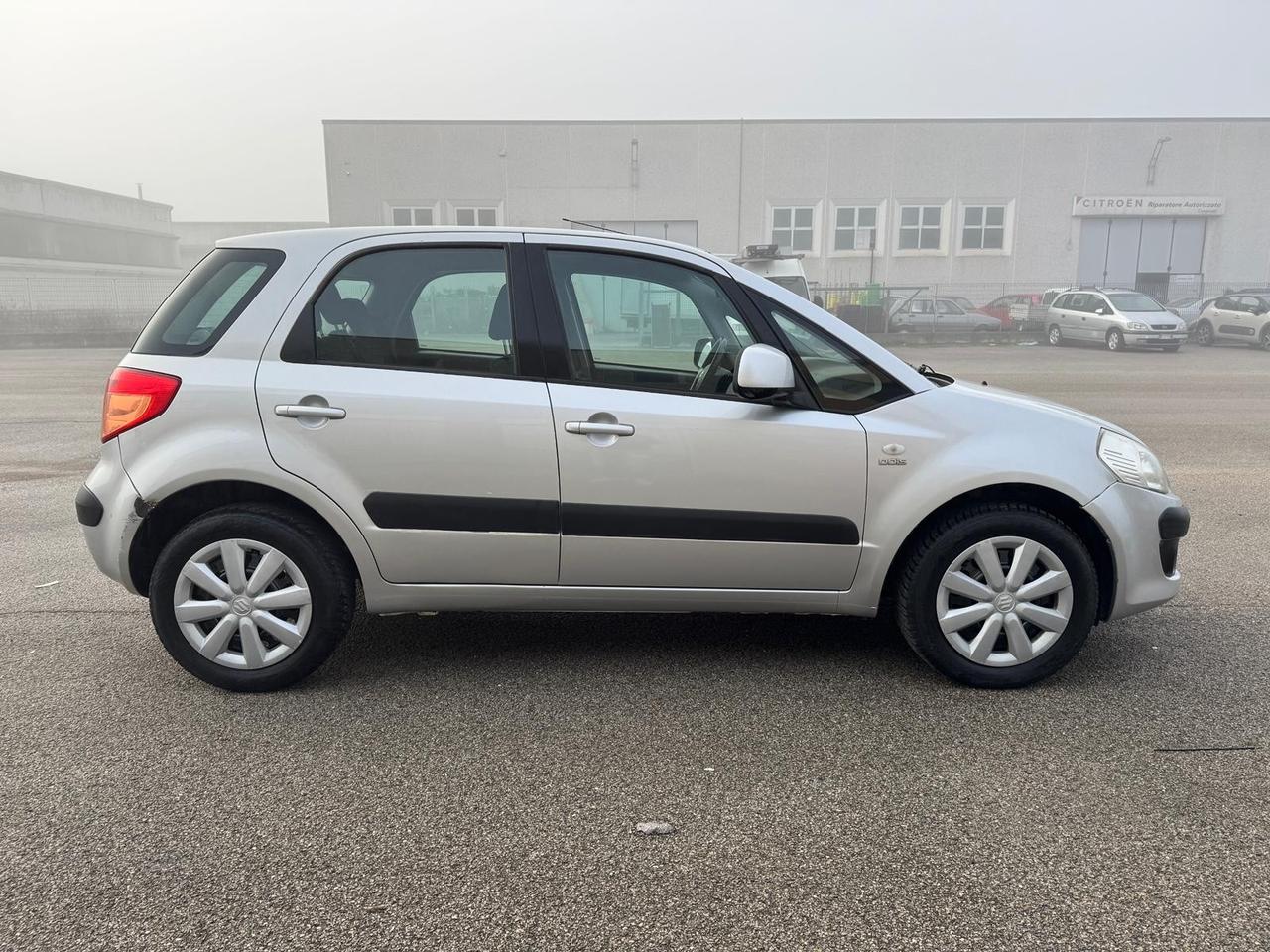 Suzuki SX4 1.6 DDiS 16V Urban Line