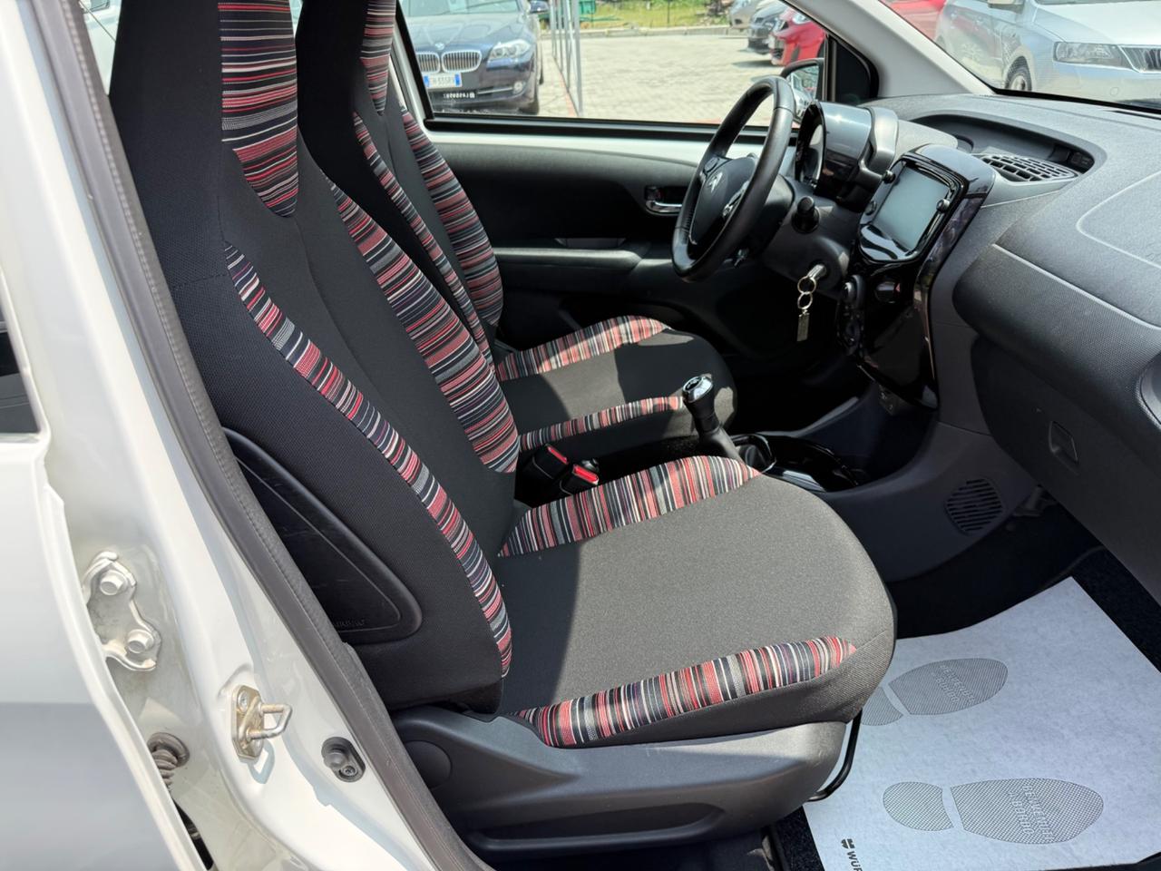 Citroen C1 VTi 72 S&S 5 porte Shine NEOPATENTATI