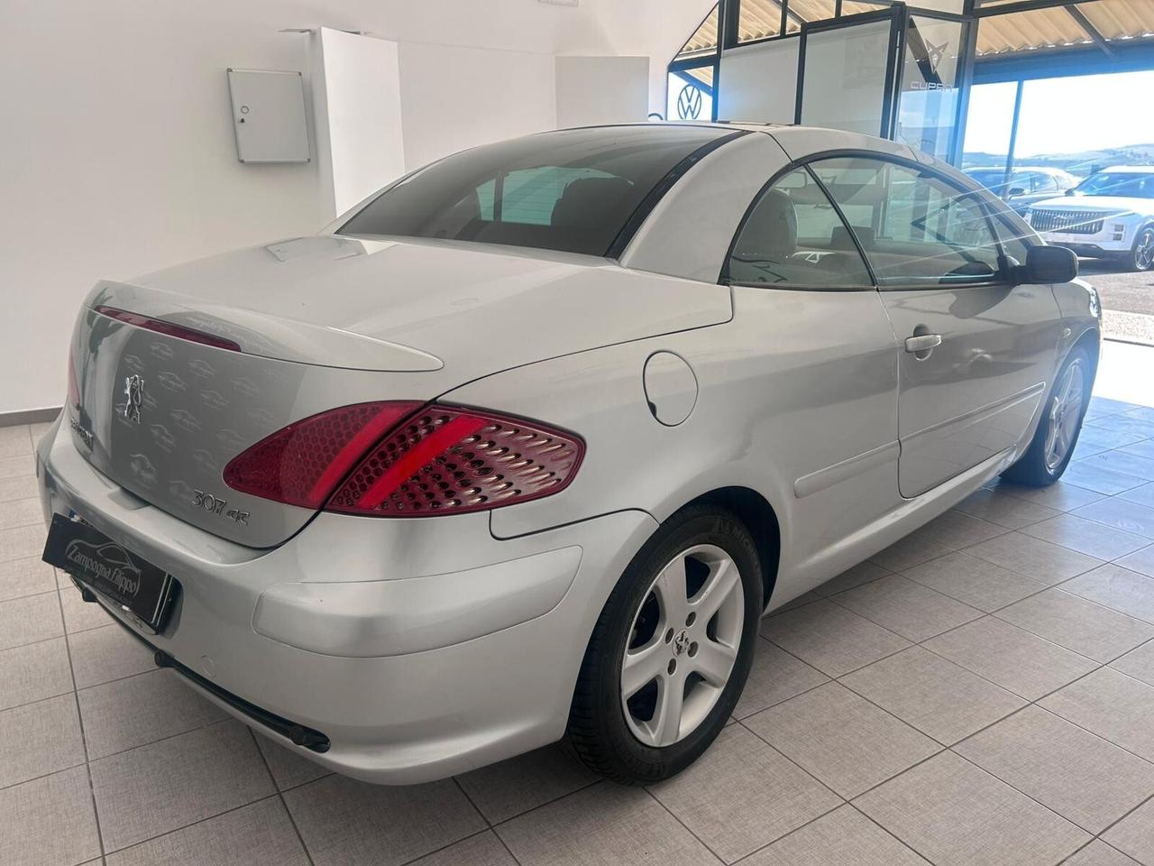 Peugeot 307 2.0 CABRIO 136CV 2004