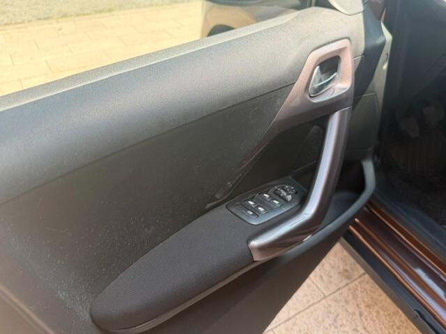 Peugeot 2008 1.6 e-HDi 92 CV Stop&Start Allure