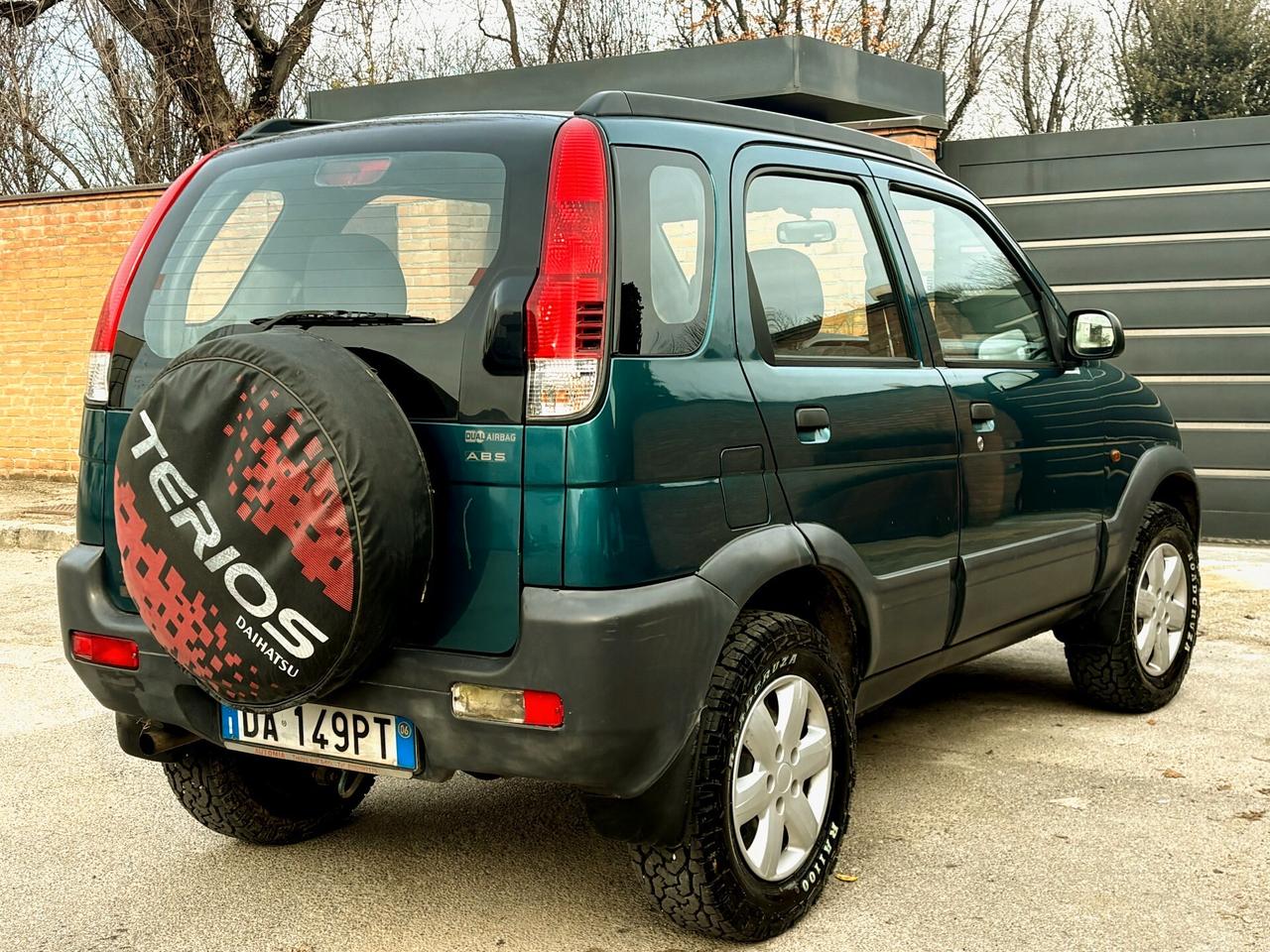 DAIHATSU TERIOS 1.3(benz) 4x4 inserib.-2006