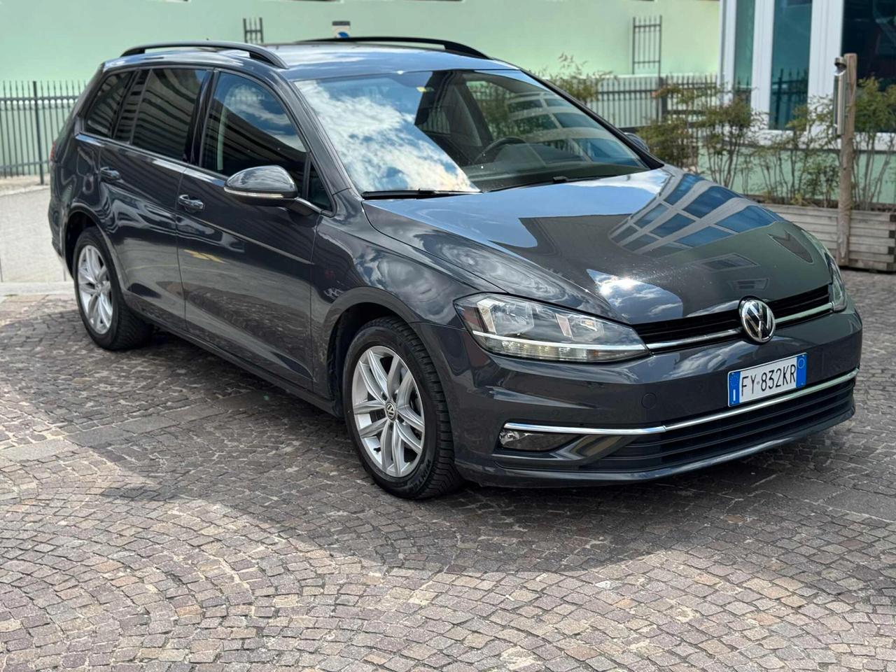 Volkswagen Golf Variant 1.6 TDI 115CV DSG 5p. Business BlueMotion Technology