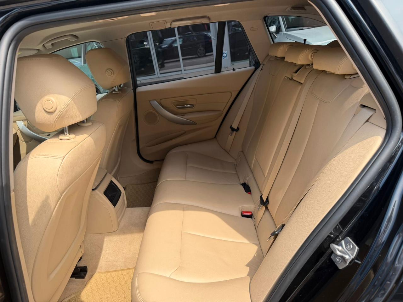 Bmw 320d xDrive Touring