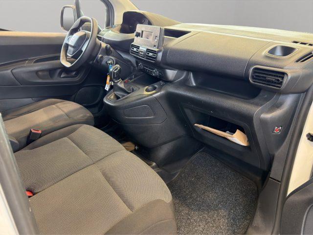 PEUGEOT Partner L1 100cv Allestito 3 posti