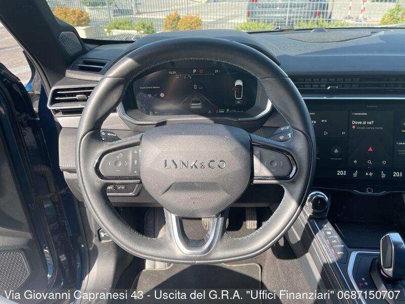 Lynk & Co 01 01 PHEV