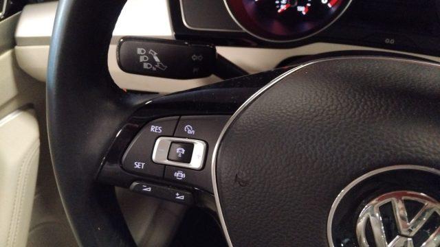 VOLKSWAGEN Passat Variant 2.0 TDI Business PELLE TETTO