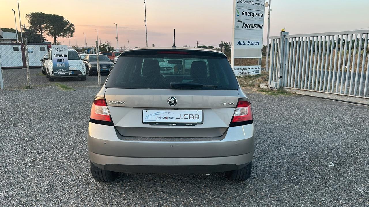 Skoda Fabia 1.0 MPI 60 CV Design Edition