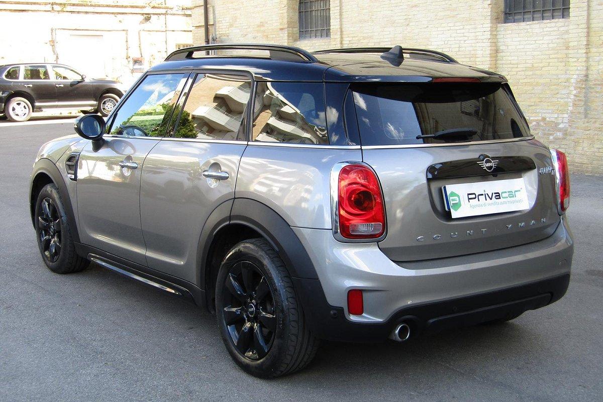 MINI Mini 2.0 Cooper D Baker Street Countryman