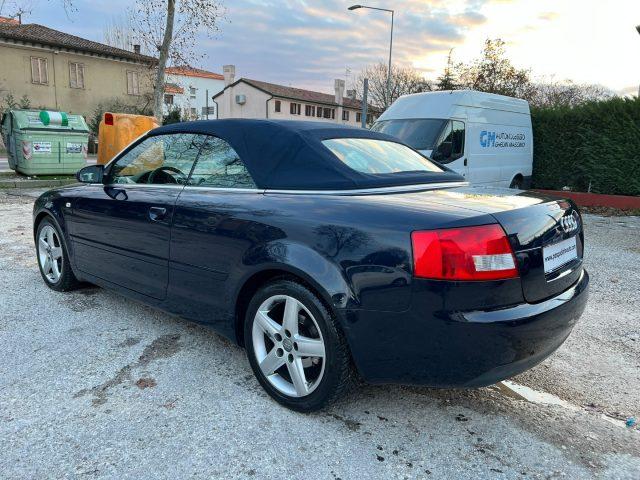 AUDI A4 Cabriolet 2.5 V6 TDI