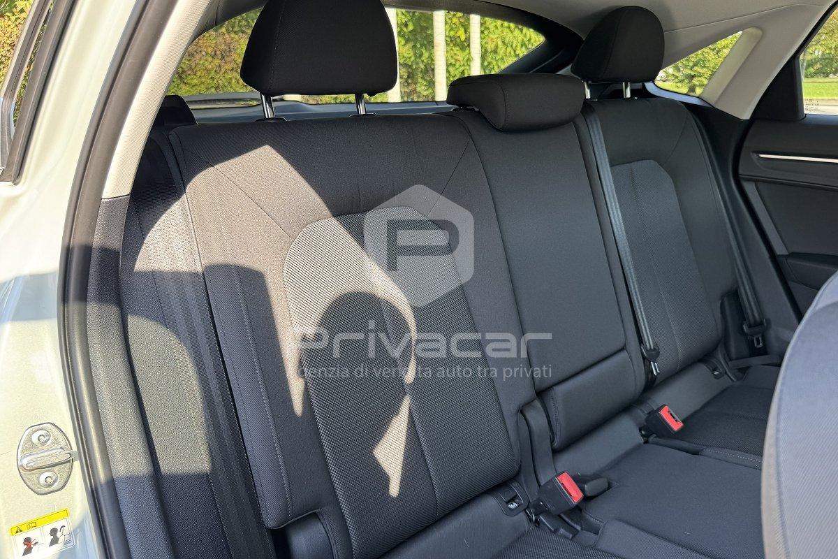AUDI Q3 SPB 35 TDI S tronic S line edition