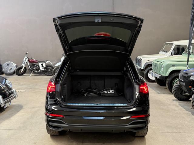 AUDI Q3 45 TFSI e S tronic S line edition