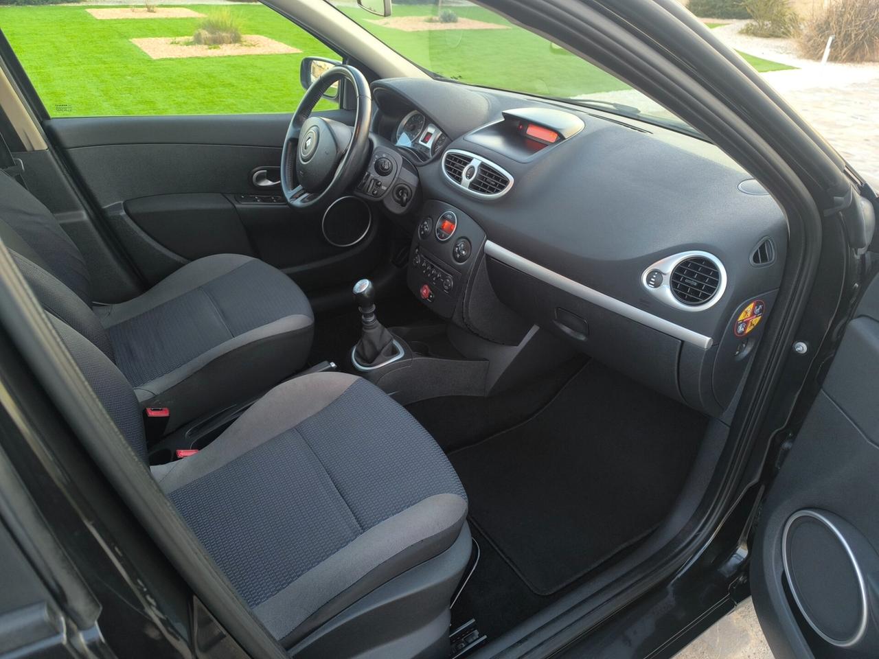 Renault Clio 1.5 dCi 5 porte Le Iene perfetta