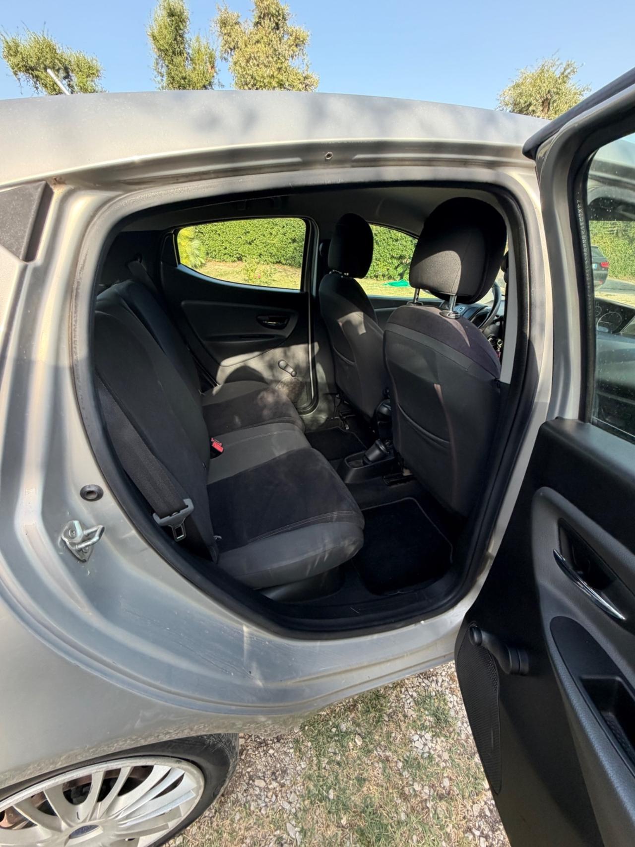 Lancia Ypsilon 1.3 MJT 16V 95 CV 5 porte S&S Platinum