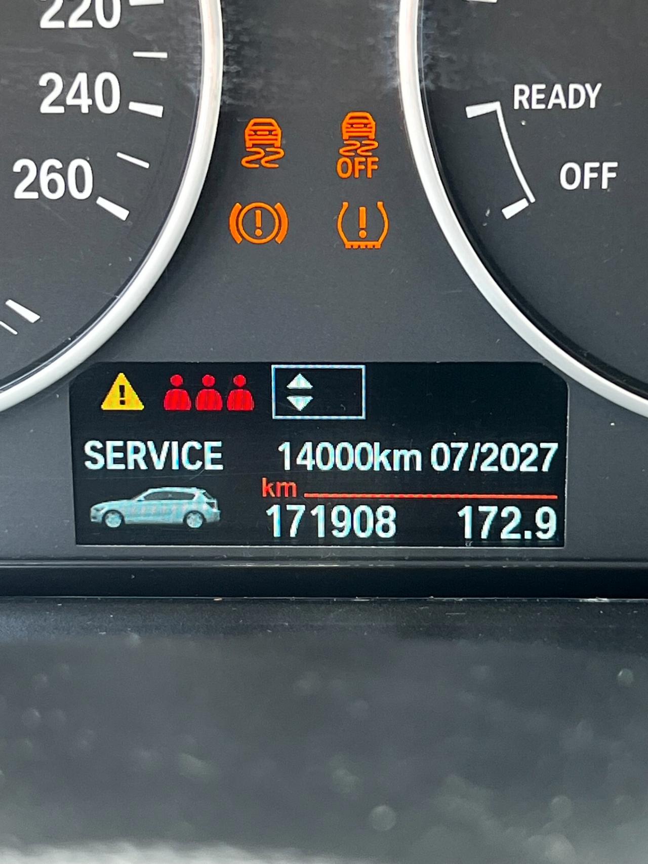 Bmw 114 114d 5p. Unique