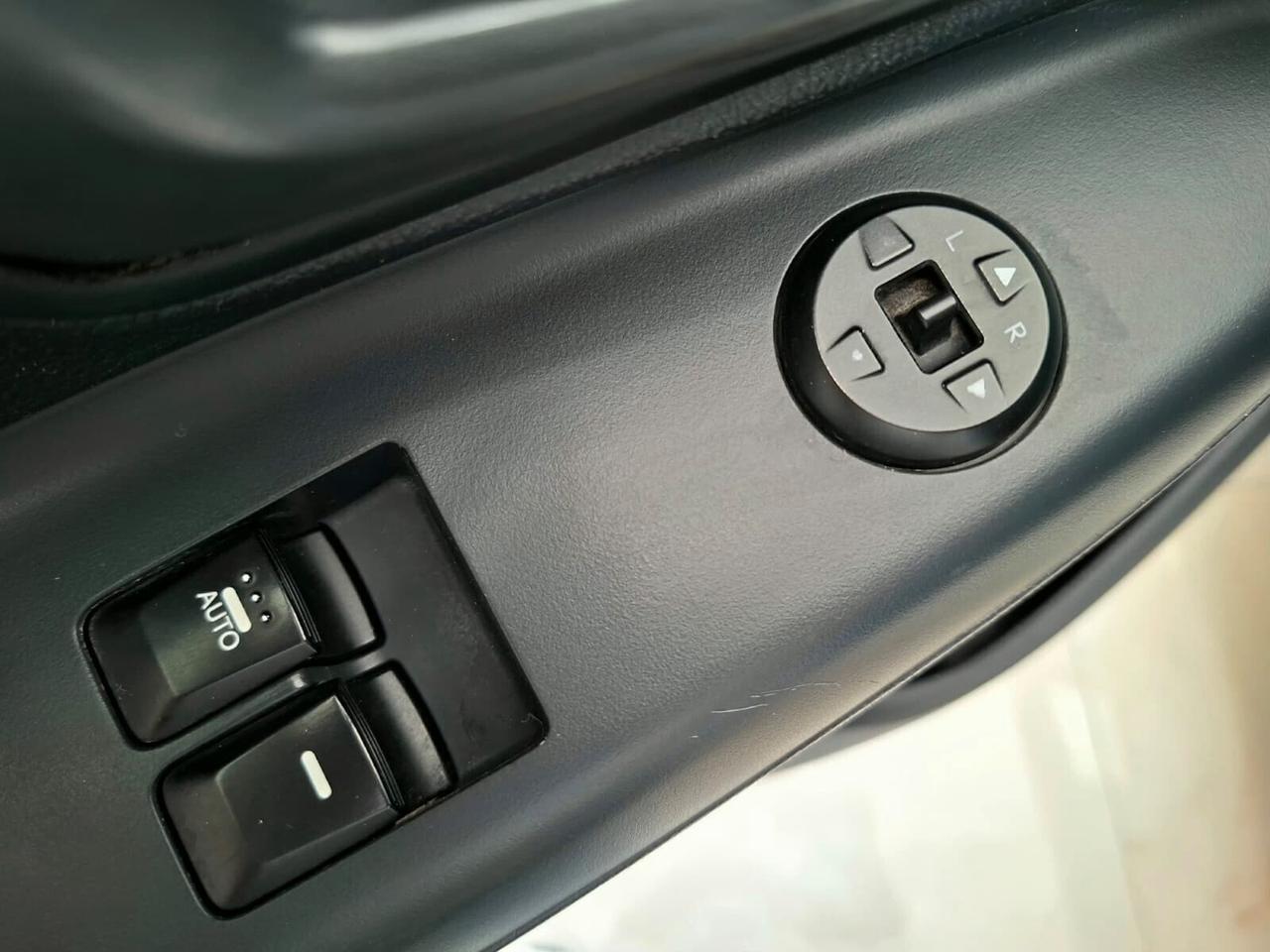Kia Rio 1.1 CRDi 75cv WGT LX 2012
