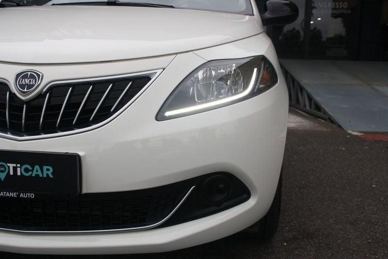 Lancia Ypsilon 1.0 FireFly 5 porte S&S Hybrid Platino