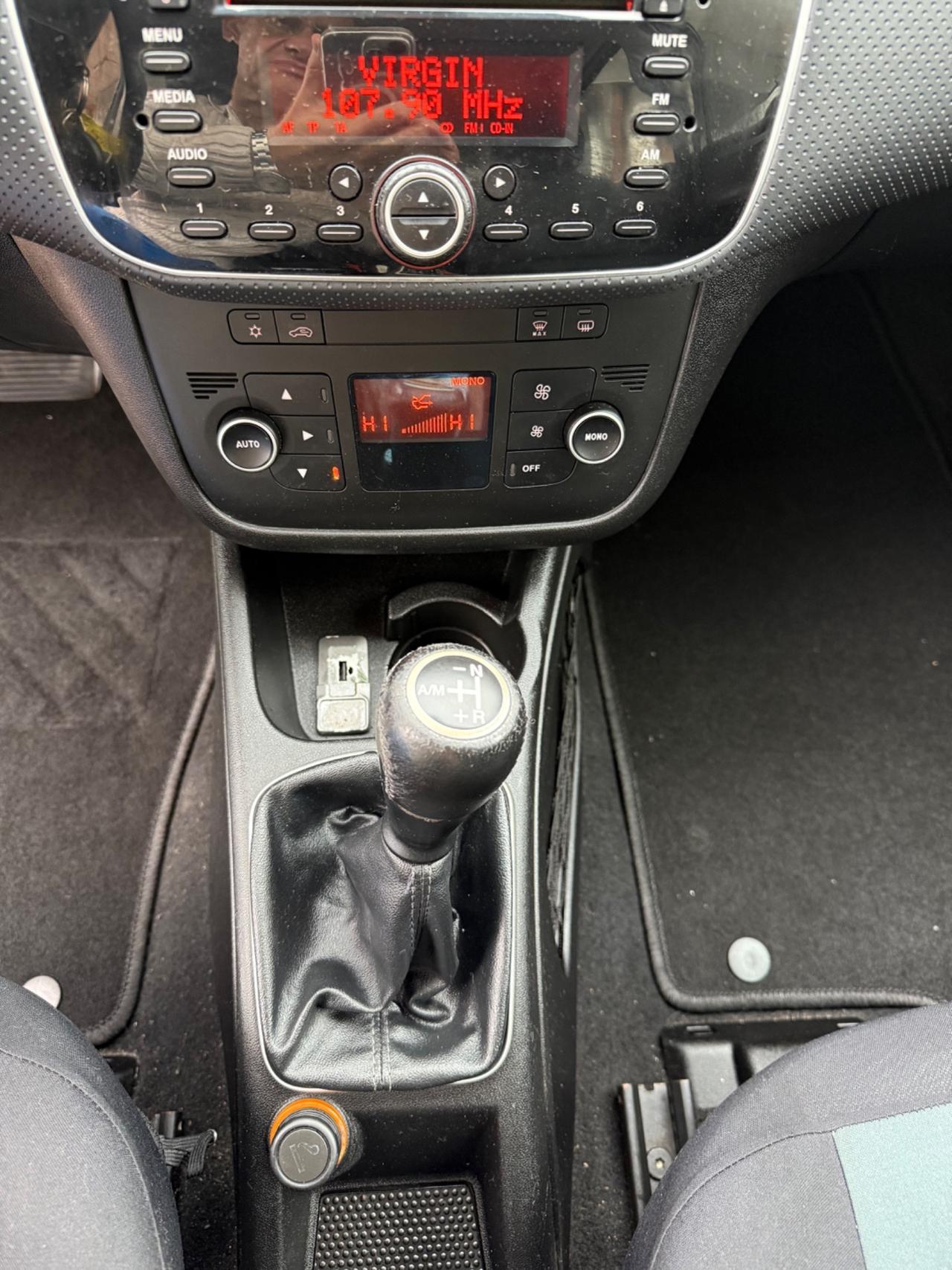 MOTORE SOLO 80000 KM!! Fiat Punto Evo 1.3 Mjt 90 CV 5 porte Dualogic Emotion