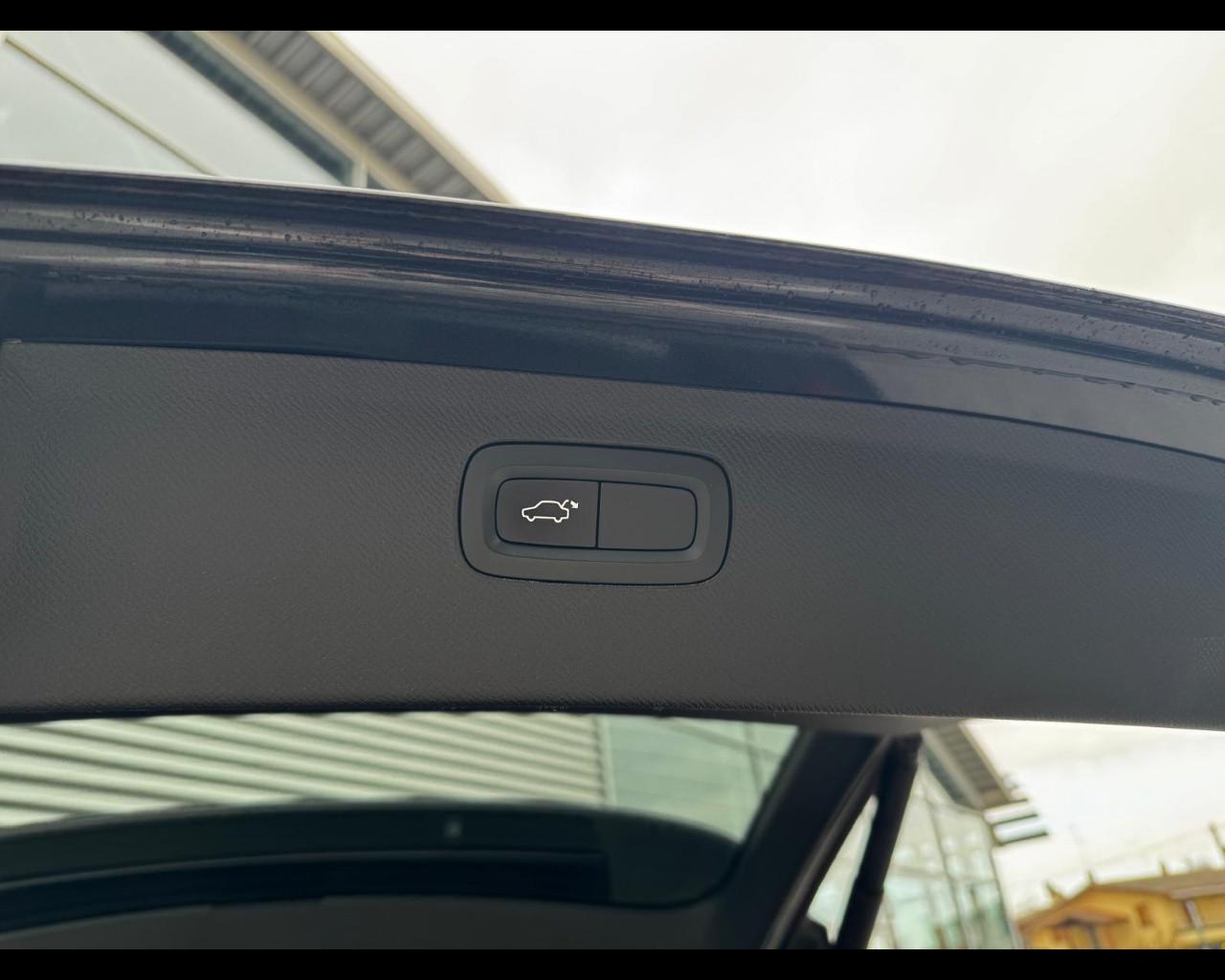 VOLVO XC90 D5 R-DESIGN AWD GEARTRONIC