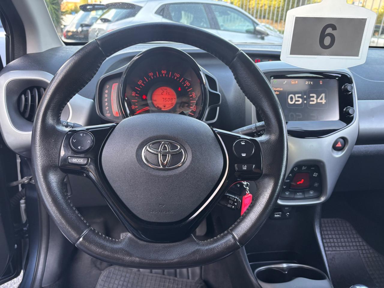 *TOYOTA AYGO 1.0 69 CV X-COOL - 2017 - 77.000 KM*