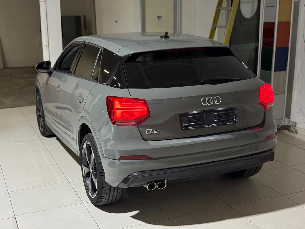 Audi Q2 35 TFSI 1.5 150 CV S-LINE Identity Black