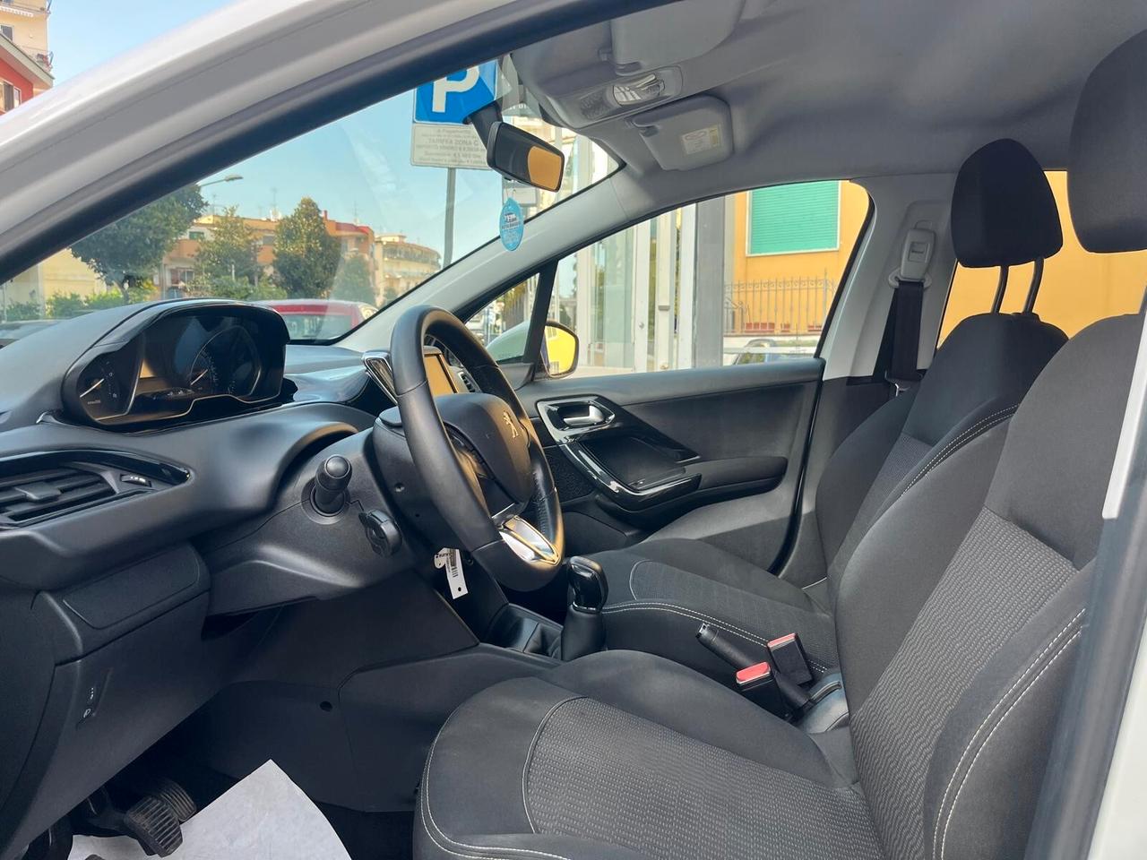 Peugeot 208 BlueHDi 75 5 porte Allure