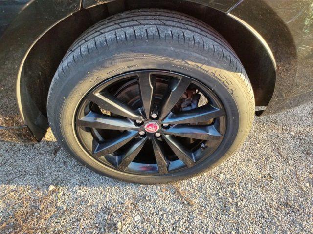 JAGUAR F-Pace 2.0d 180cv R-Sport *MOTORE ROTTO*