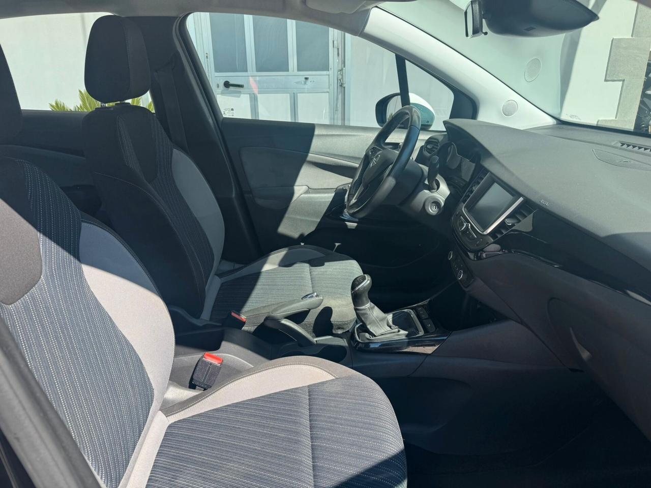 Opel Crossland X 1.2 120 Anniversary 95 MILA KM