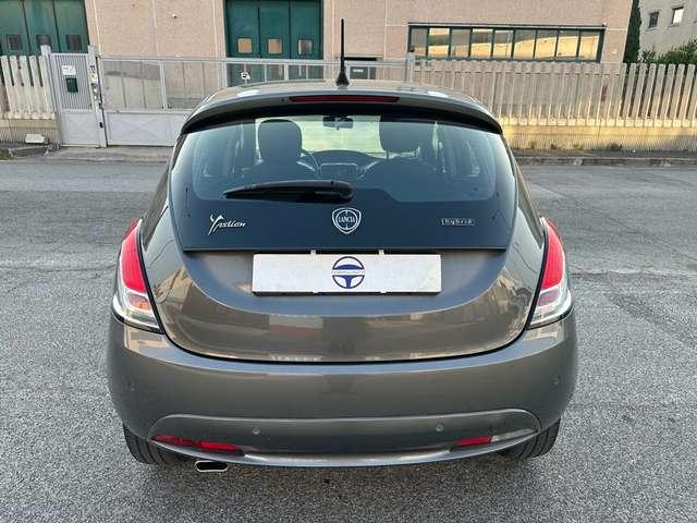 Lancia Ypsilon 1.0 FireFly 5porte S&S Hybrid Gold