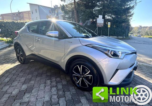 TOYOTA C-HR 1.8 Hybrid E-CVT Lounge
