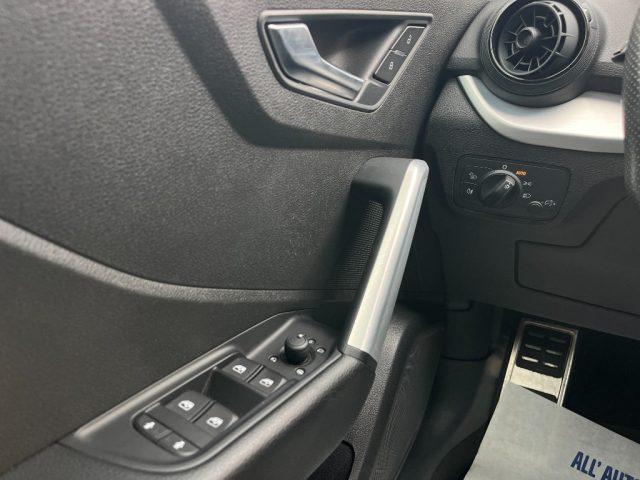 AUDI Q2 1.6 TDI S-tronic Sline Edition