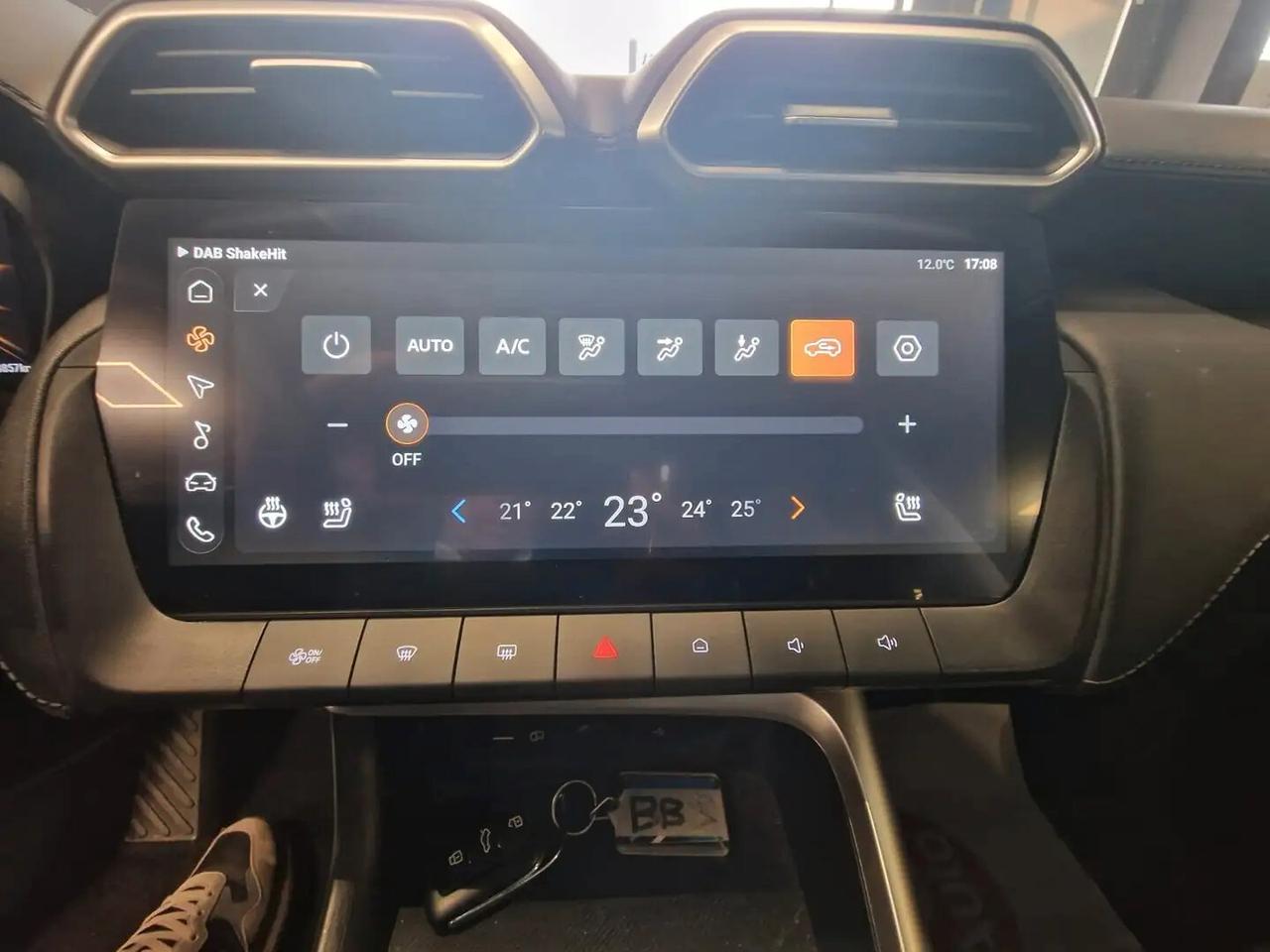 MG ZS (2024-->) ZS 1.5 Hybrid+ Luxury