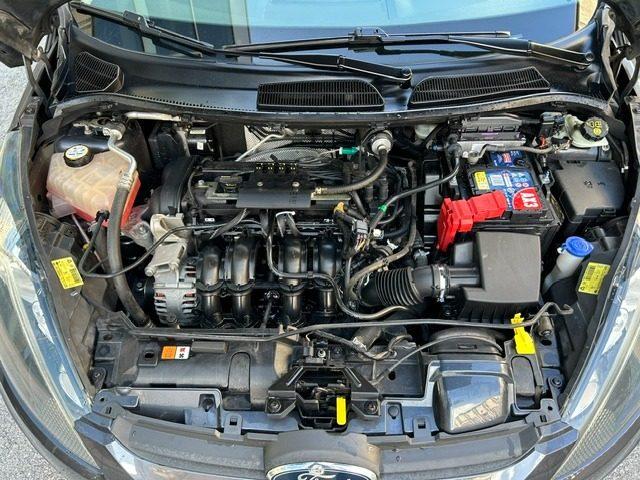 FORD Fiesta 1.4 5 porte BI-FUEL GPL "NEOPATENTATI"