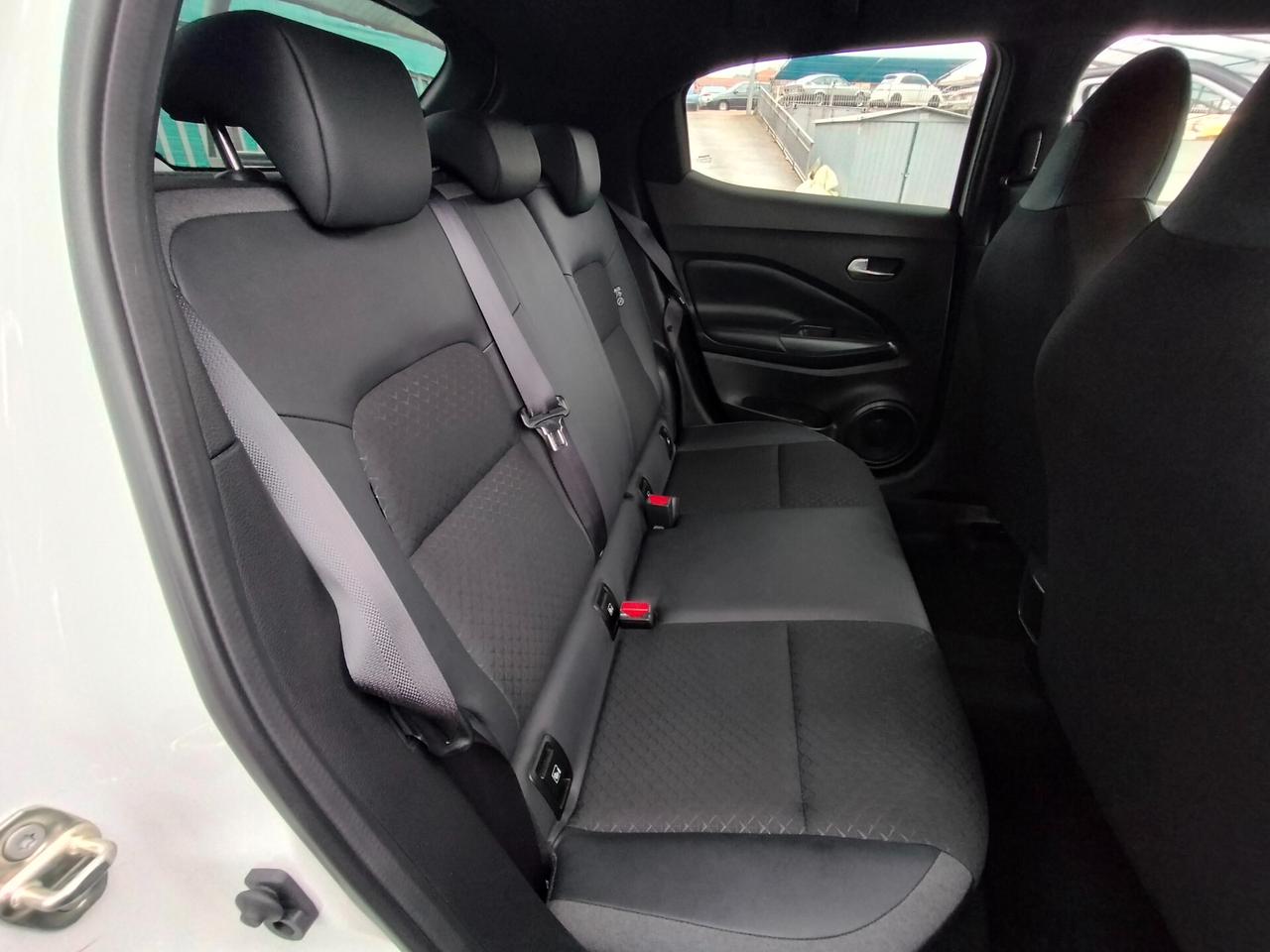 Nissan Juke 1.0 DIG-T 114 CV DCT N-Connecta