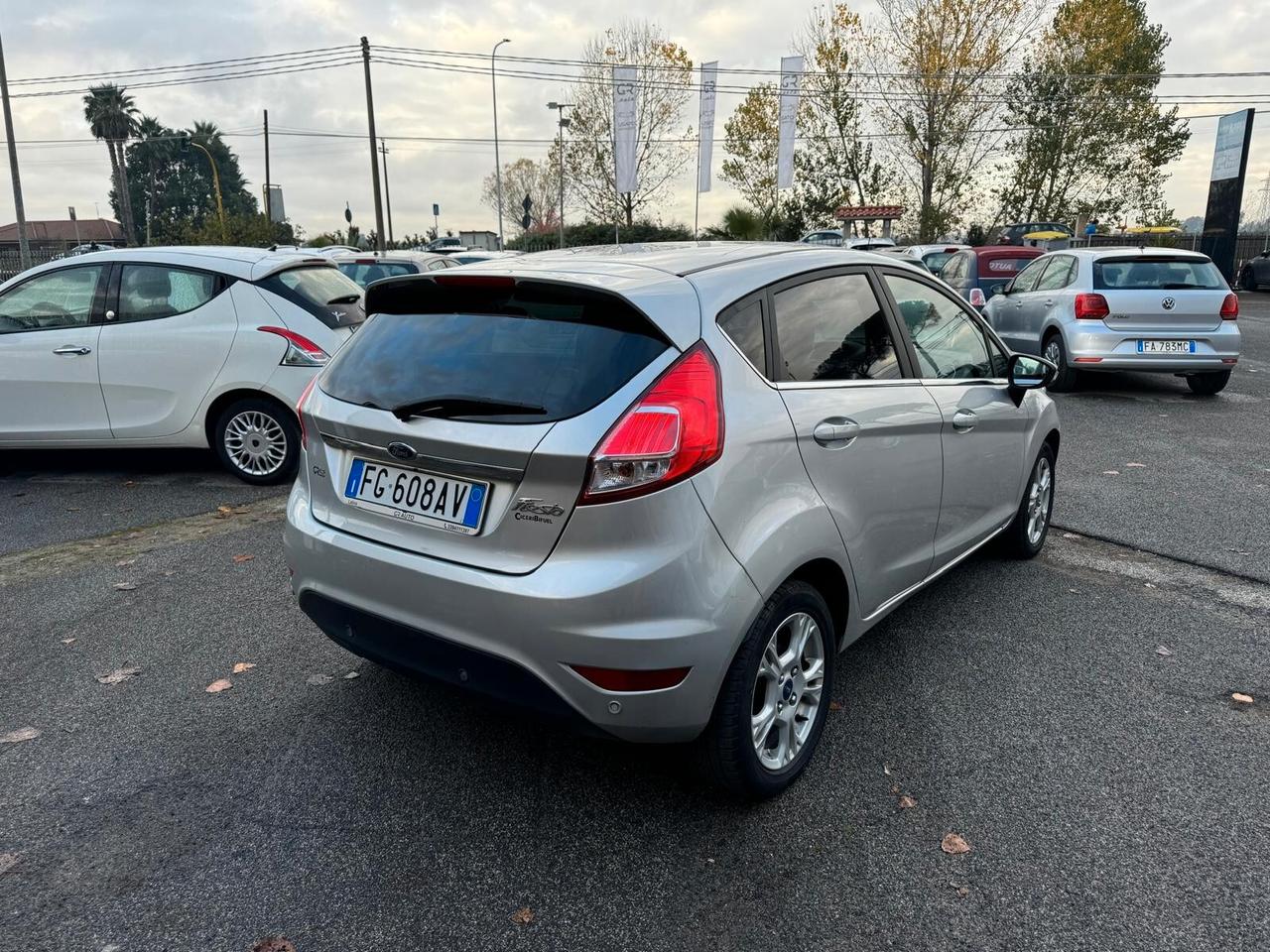 Ford Fiesta 1.4 GPL 95CV 5P TITANIUM 2016