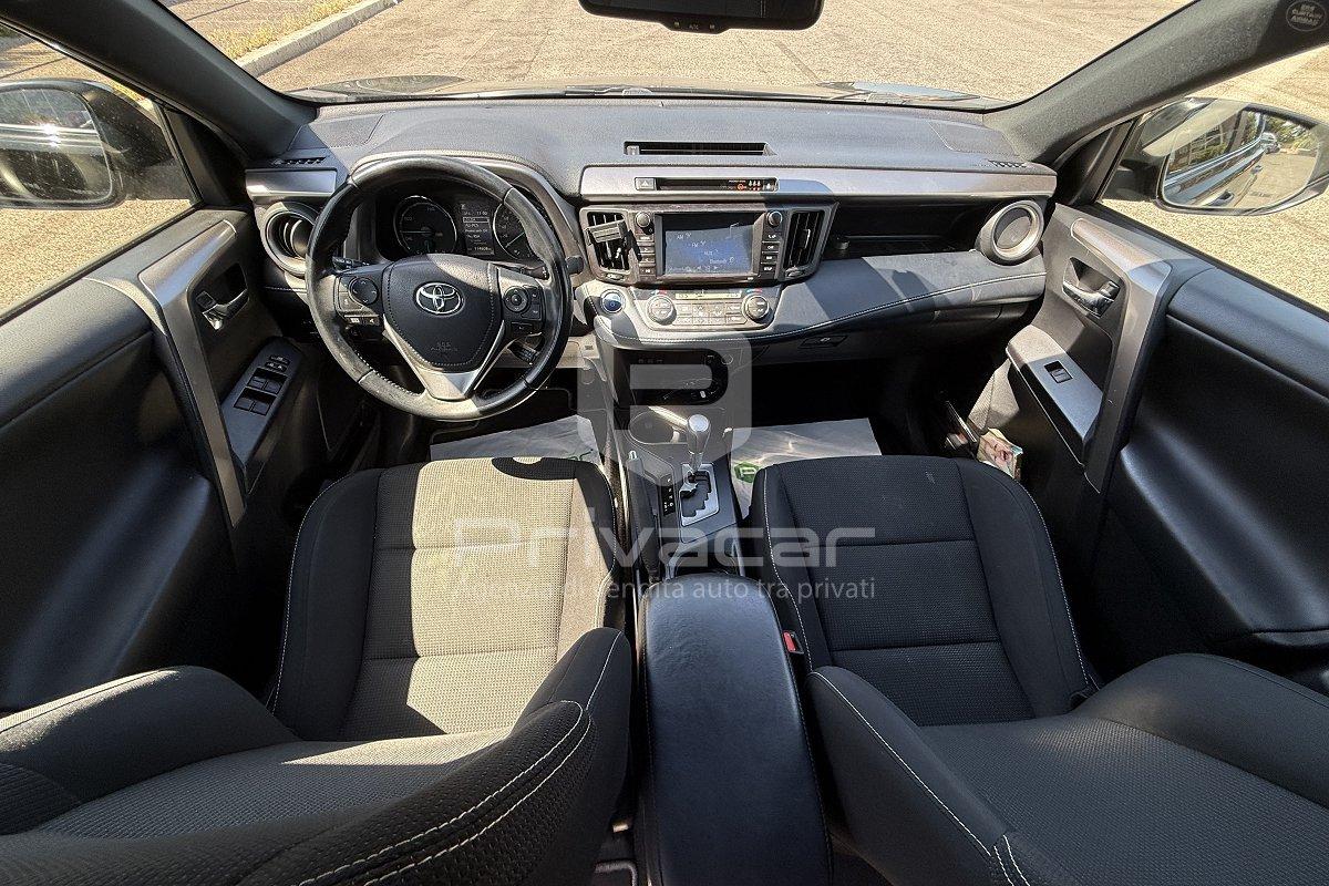 TOYOTA RAV4 2.5 Hybrid 2WD Dynamic