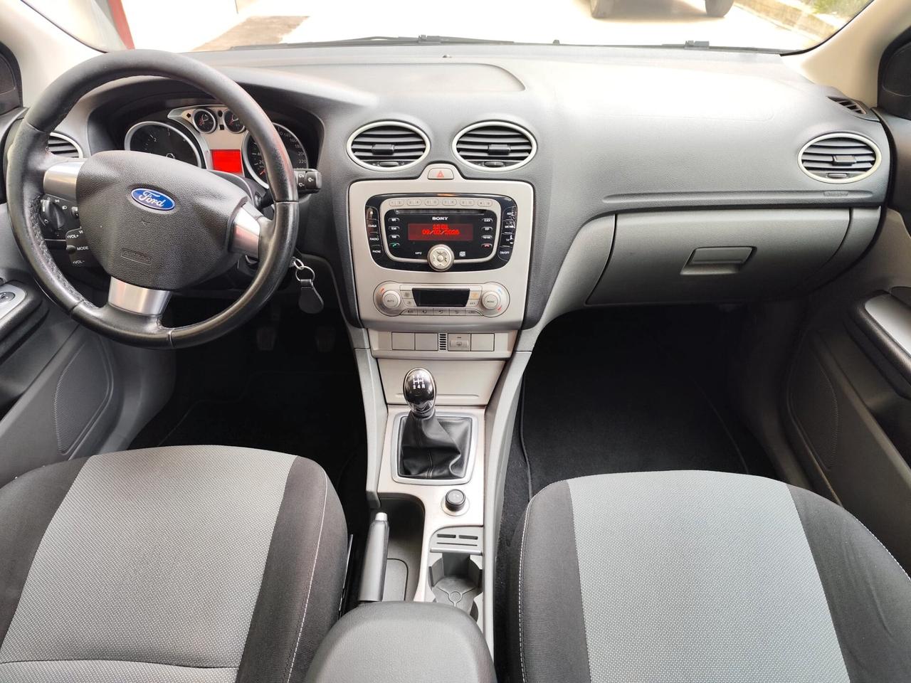 Ford Focus 1.6 TDCi (110CV) 5p. Tit. DPF