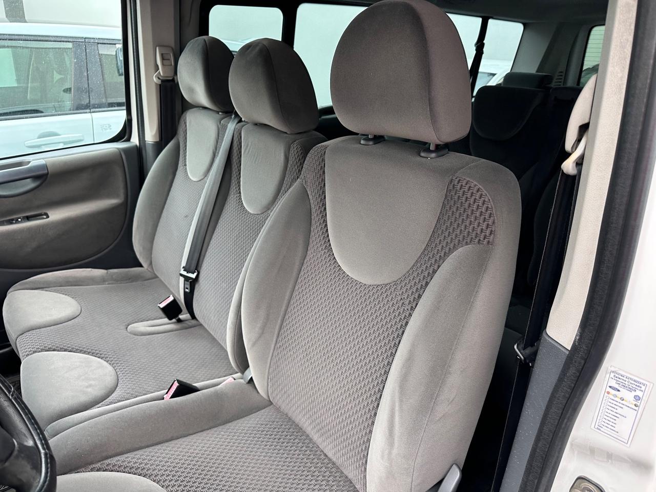 Peugeot Expert 2.0 HDi 9 POSTI