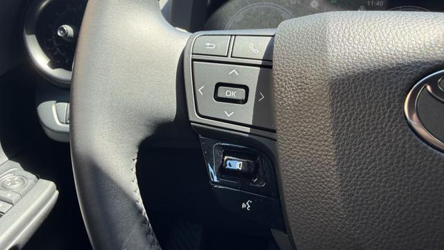 TOYOTA C-HR 1.8HV 98CV ACTIVE FWD E-CVT*C.L17*FULL LED*CARPLAY